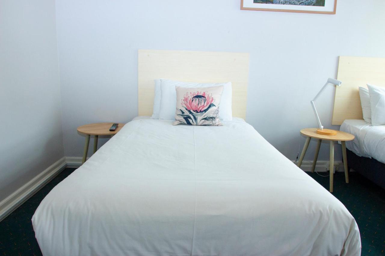 Grand Hotel Rockdale Sydney Bagian luar foto
